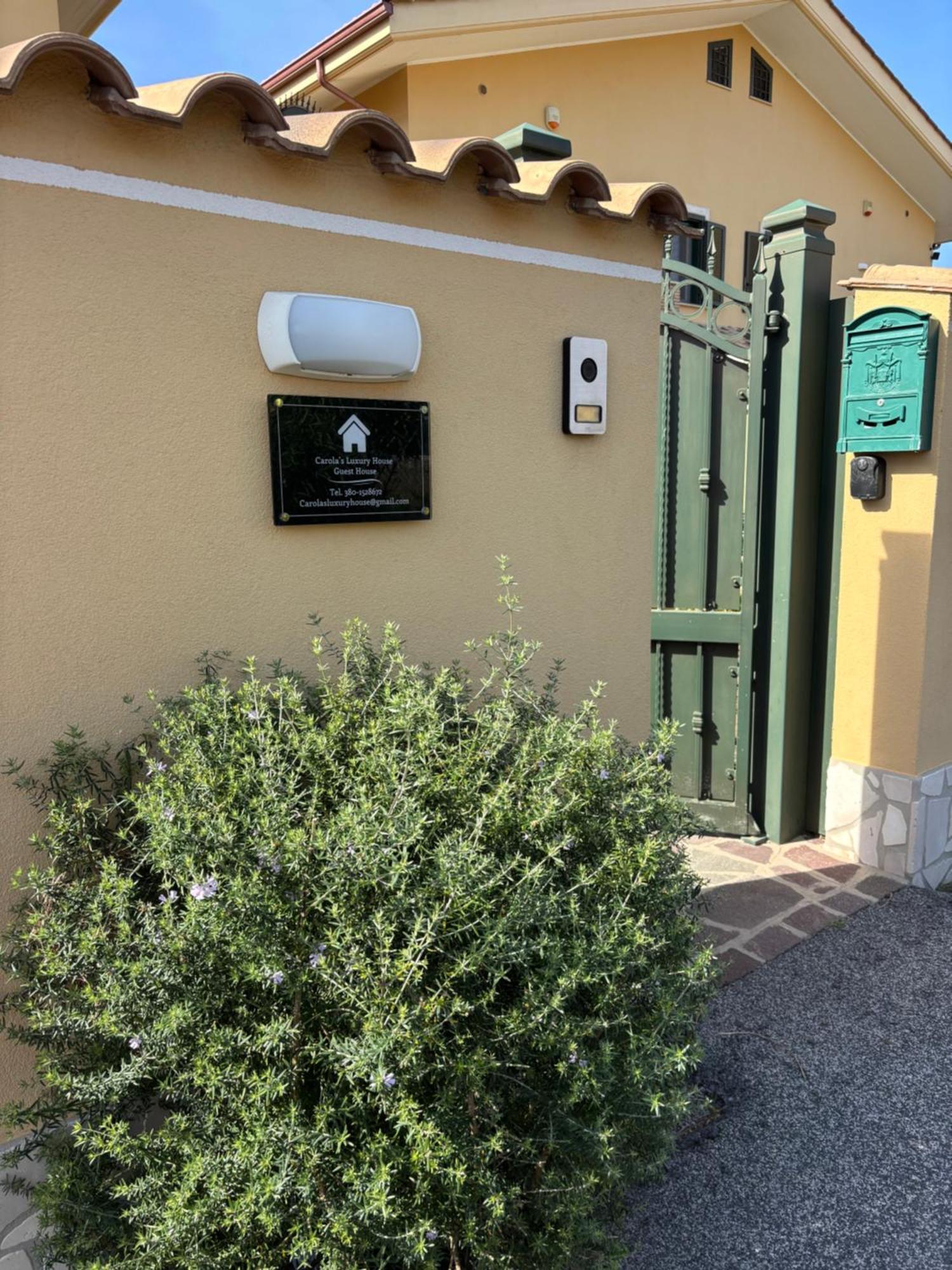 Holiday home Carolas Luxury House *